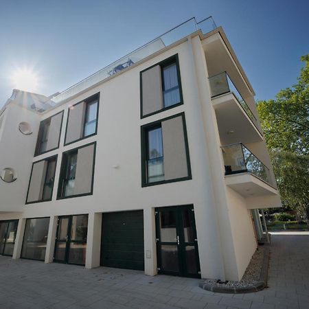 שיופוק Villa Bauhaus Wellness Apartman מראה חיצוני תמונה
