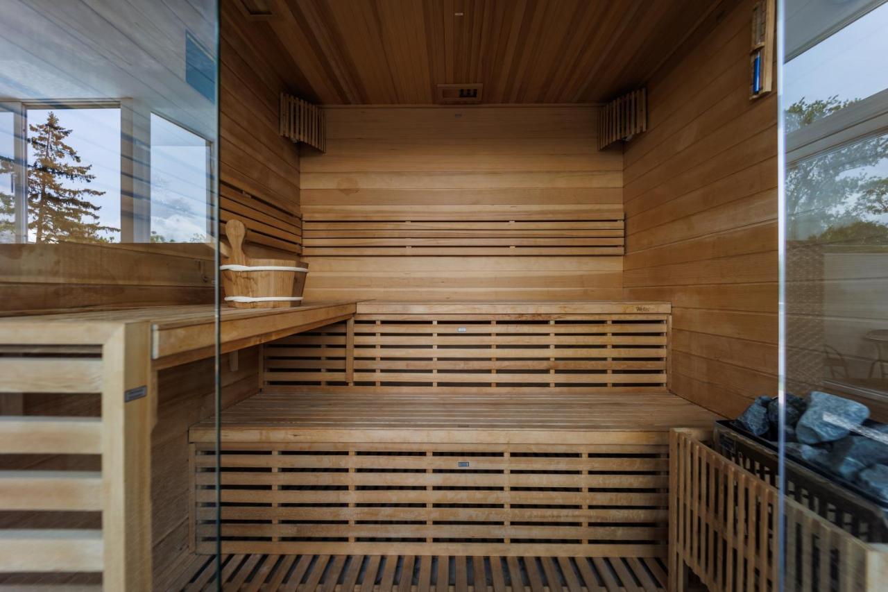 שיופוק Villa Bauhaus Wellness Apartman מראה חיצוני תמונה